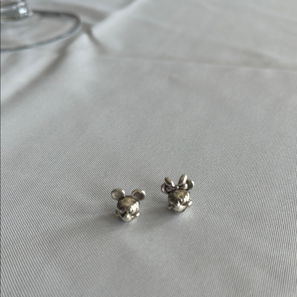 Pandora Mickey and Minnie - Picture 2 of 4